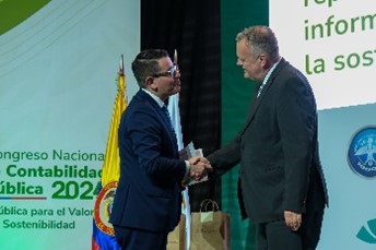 Imagen - Dra. Agustina Llambi (IPSASB)